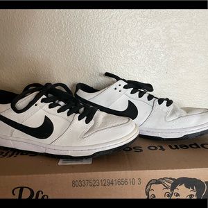 Nike Sneaker Shoes size 10 W $15